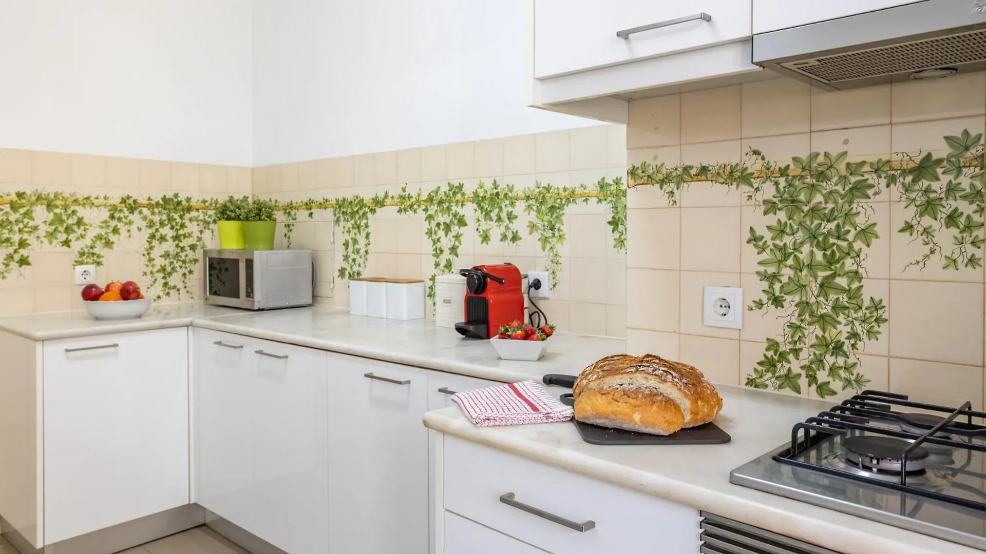 140m² 4 slaapkamer, 2 privé badkamer Appartement in Sao Joao de Deus Lissabon 0*,